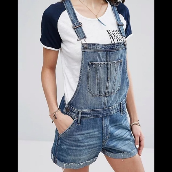 ABERCROMBIE & FITCH Overall Jean Shorts - Picture 1 of 8